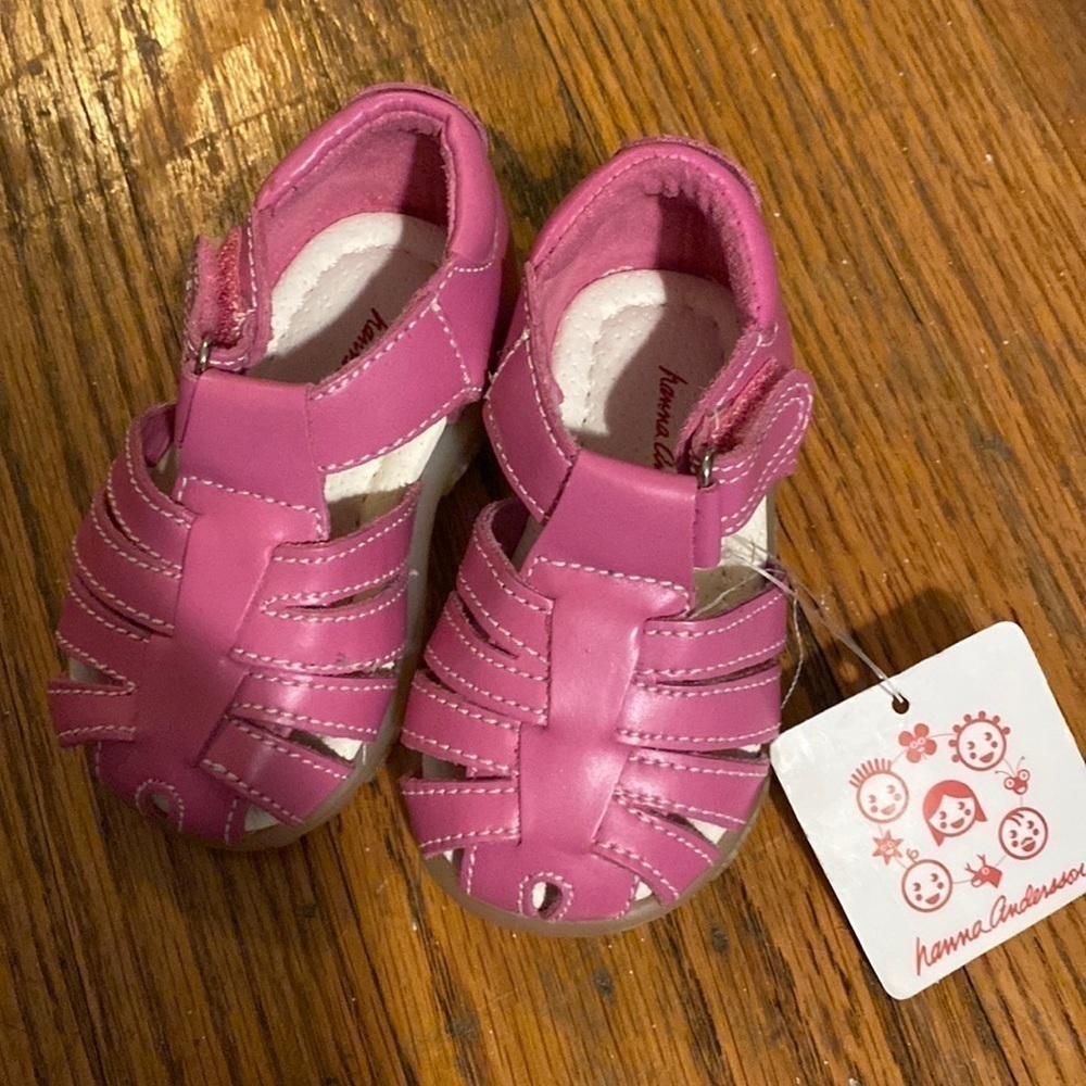 NWT Hanna anderson pink fisherman sandals size 2c
